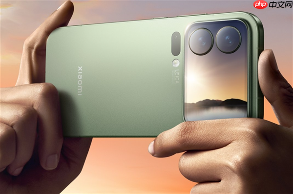 小米神秘全能大屏机曝光：8K硅基电池+极窄四等边直屏  第3张