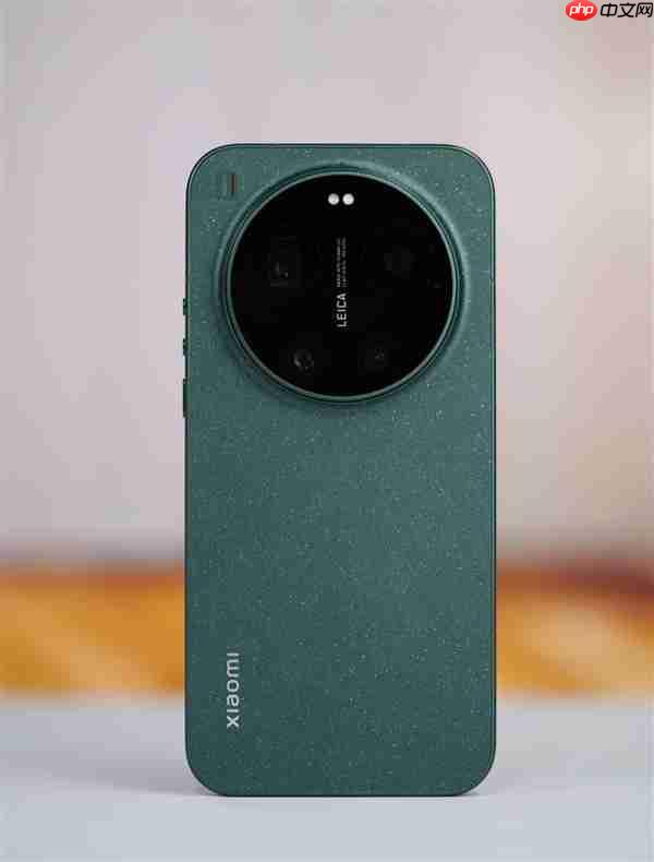 行业唯一徕卡2亿像素连续光变长焦!小米17 Ultra星空绿图赏 第15张 行业唯一徕卡2亿像素连续光变长焦!小米17 Ultra星空绿图赏 第15张