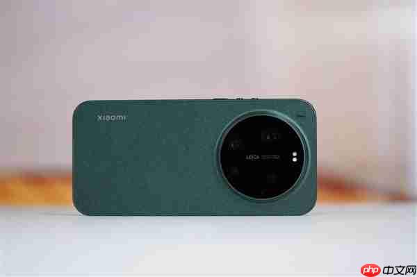 行业唯一徕卡2亿像素连续光变长焦!小米17 Ultra星空绿图赏 第16张 行业唯一徕卡2亿像素连续光变长焦!小米17 Ultra星空绿图赏 第16张