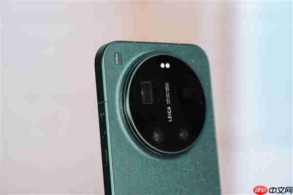 行业唯一徕卡2亿像素连续光变长焦!小米17 Ultra星空绿图赏 第23张 行业唯一徕卡2亿像素连续光变长焦!小米17 Ultra星空绿图赏 第23张