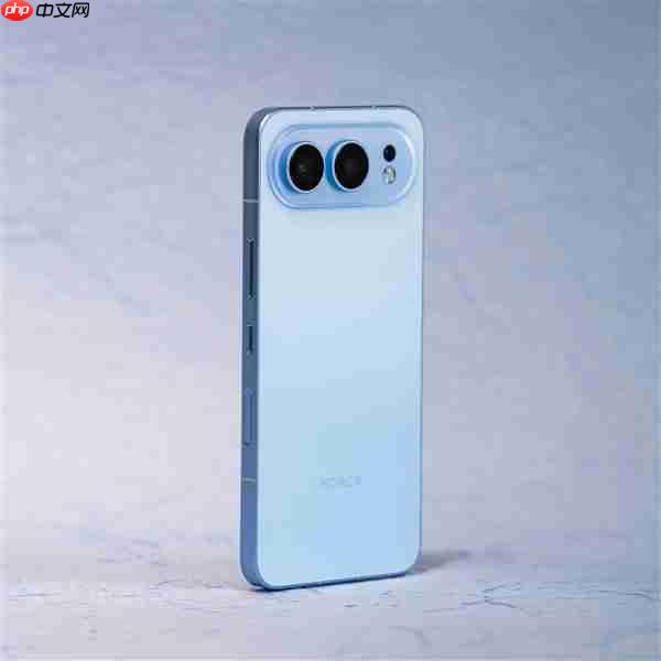 荣耀500真机图亮相：配色、造型都神似iPhone Air