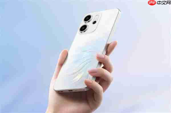 OPPO Reno15支持前后同拍实况图：女生试衣必备神器  第2张