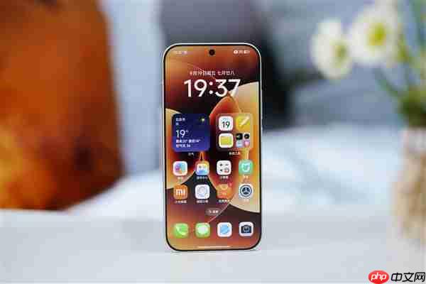 国内手机市场8月出货量2260.3万部：国产占94.2%！  第3张