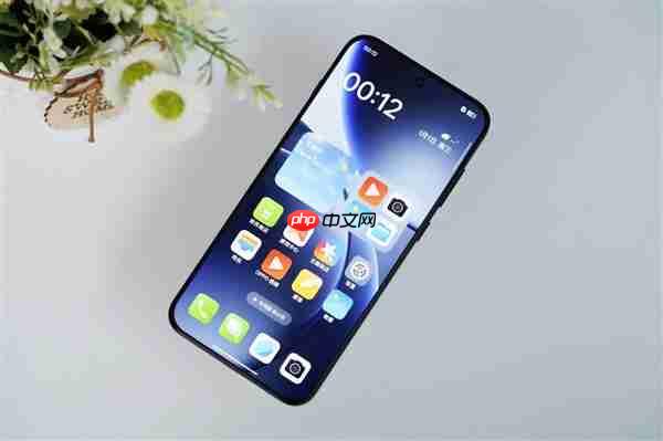 7025mAh超大电池！OPPO Find X9图赏  第2张