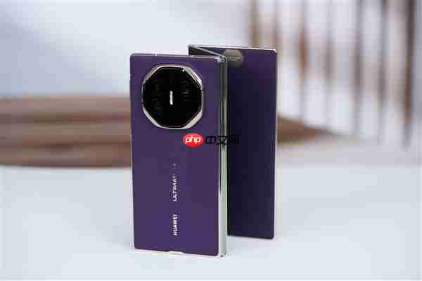 全球第2款三折叠！华为Mate XTs非凡大师图赏  第16张