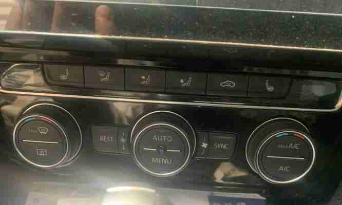 汽车调时间（快速设置车内时钟）  第1张