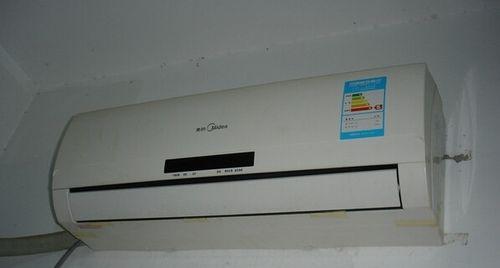 应对寒冷天气，正确使用空调的方法（如何有效利用空调保持室内温暖）  第2张