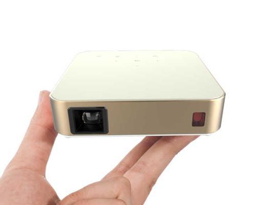 手机与投影仪有线连接方法（简单实用的手机与投影仪有线连接方式）  第2张