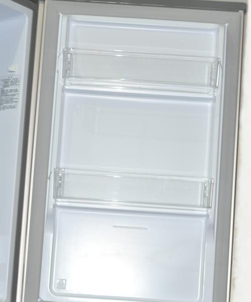 海信冰箱温度传感器的位置及作用（揭秘海信冰箱温度传感器的奥秘）  第1张