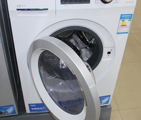 滚筒洗衣机右下角小门的神秘之处（揭秘滚筒洗衣机隐藏的小门功能）  第3张