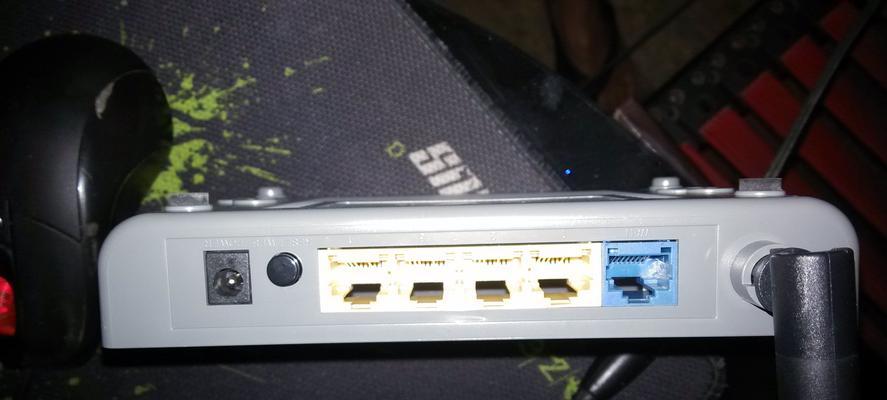 新买的WiFi路由器安装教程（简单易懂的设置步骤）  第2张