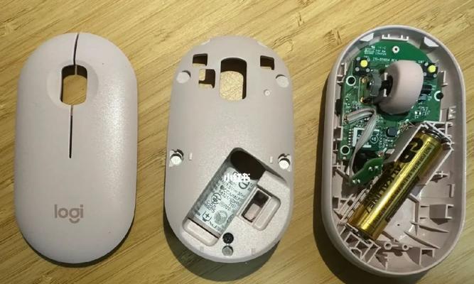 电脑鼠标（探索鼠标的发展历程与未来趋势）  第2张