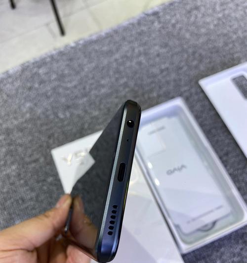 如何解锁vivoY55A密码？（简单方法帮您解决密码忘记问题）  第2张