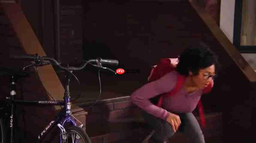 摆脱贫民窟！丑小鸭变天鹅：查莉的励志故事  第6张