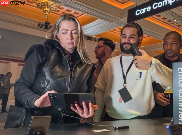 三星多项产品获CES 2026大奖 折叠屏手机获最高评价  第2张