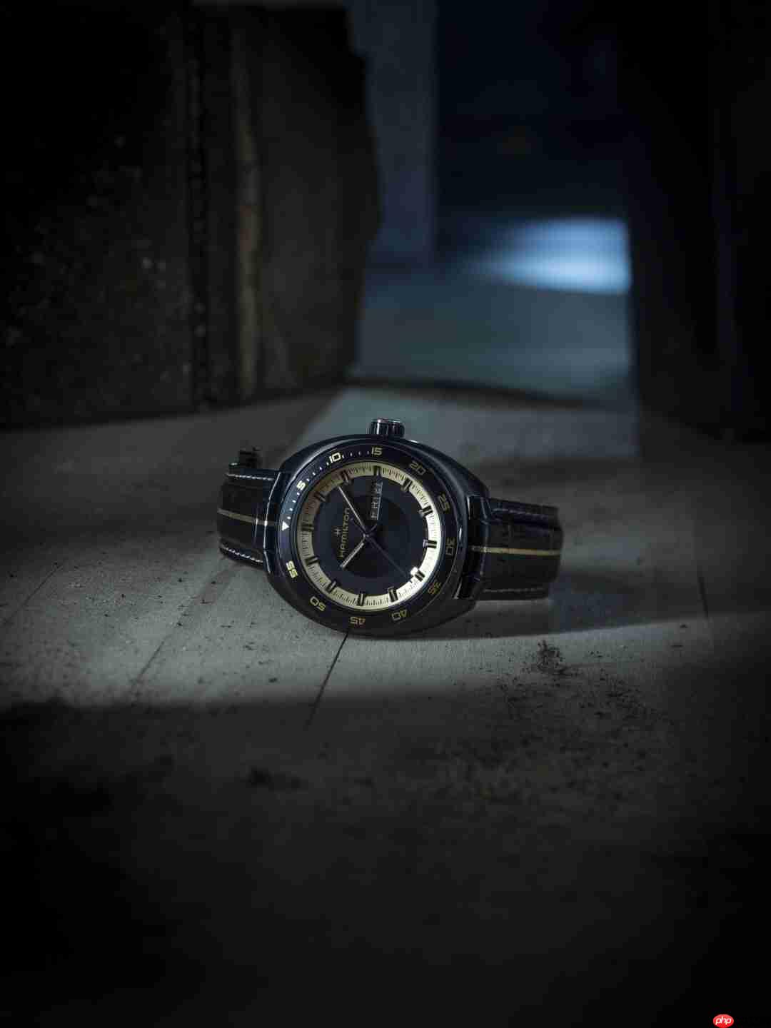 《生化危机9》海量新截图 展示视角、敌人、联动手表、手办  第30张