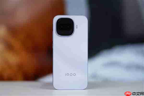 7600mAh超薄大电池！iQOO Z11 Turbo图赏  第7张