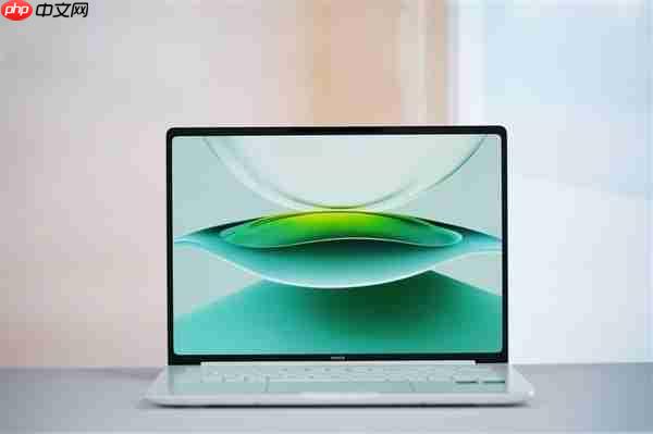 内存短缺倒逼恐慌性备货！2025四季度PC出货量大涨9.6%：小品牌更难了  第3张