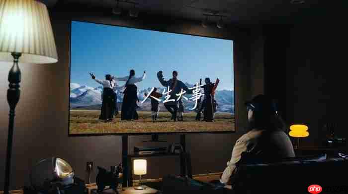 海信电视年度TVC《人生大事看百吋》：为重要时刻留存“在场”的真实  第1张