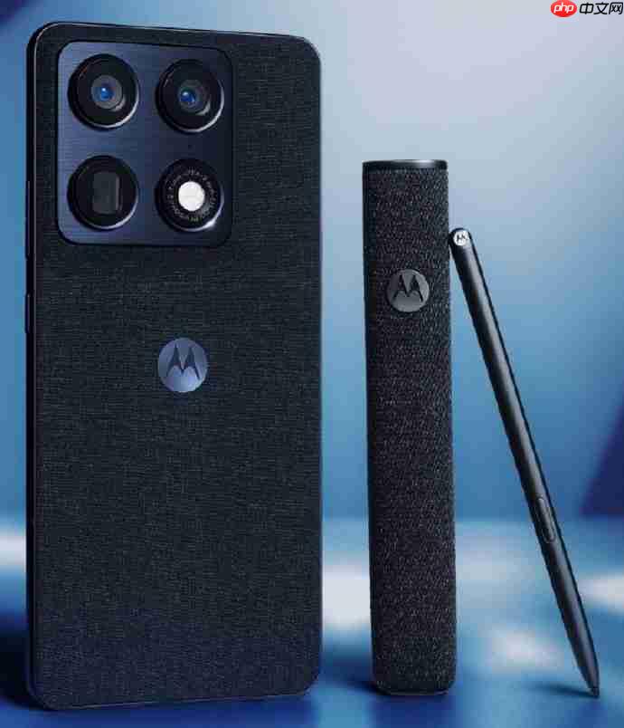 联想motoX70 Air Pro真机现身，双8K摄录+潜望长焦，轻薄机身藏硬实力  第4张