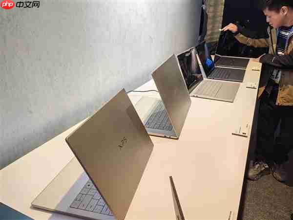 戴尔重新推出XPS笔记本：双层OLED屏 配酷睿Ultra 3系列处理器  第2张