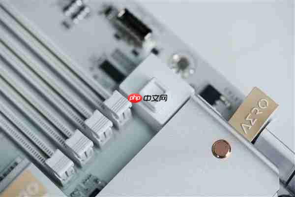 实木+皮革都用上了！技嘉木雕X870E AERO X3D WOOD主板图赏  第17张