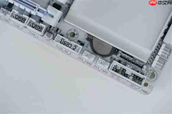 实木+皮革都用上了！技嘉木雕X870E AERO X3D WOOD主板图赏  第26张