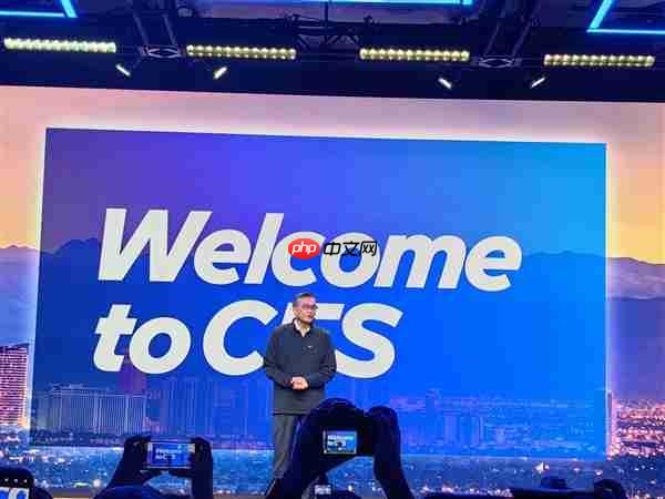 Intel CEO：18A首款产品如期出货、Panther Lake将开启新时代！