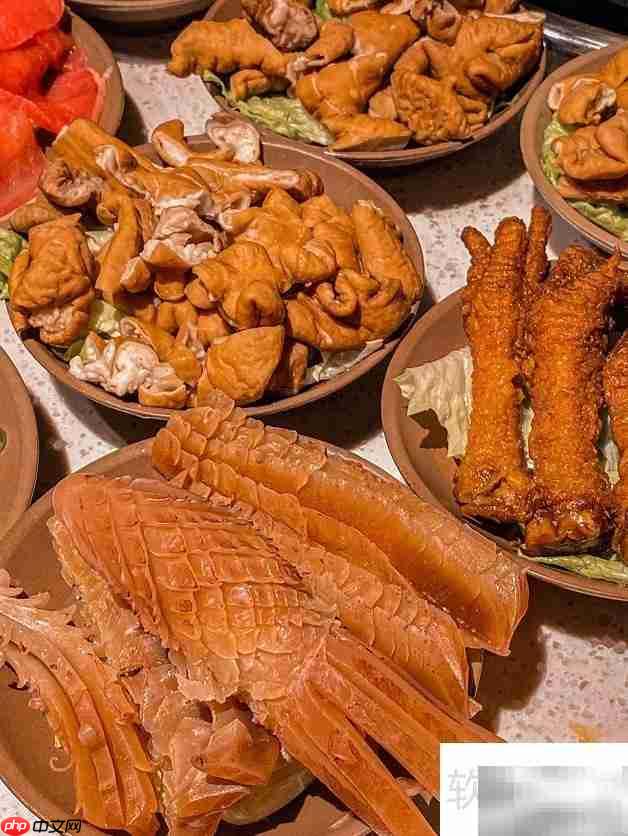 洪崖洞火锅赏嘉陵江夜景  第3张