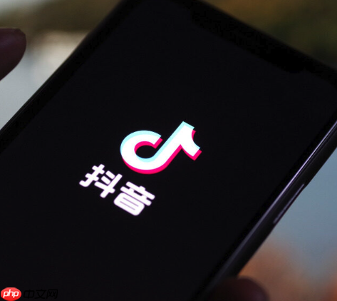 抖音创作服务平台怎么关联热点 抖音发布视频蹭热点技巧【全解】  第1张