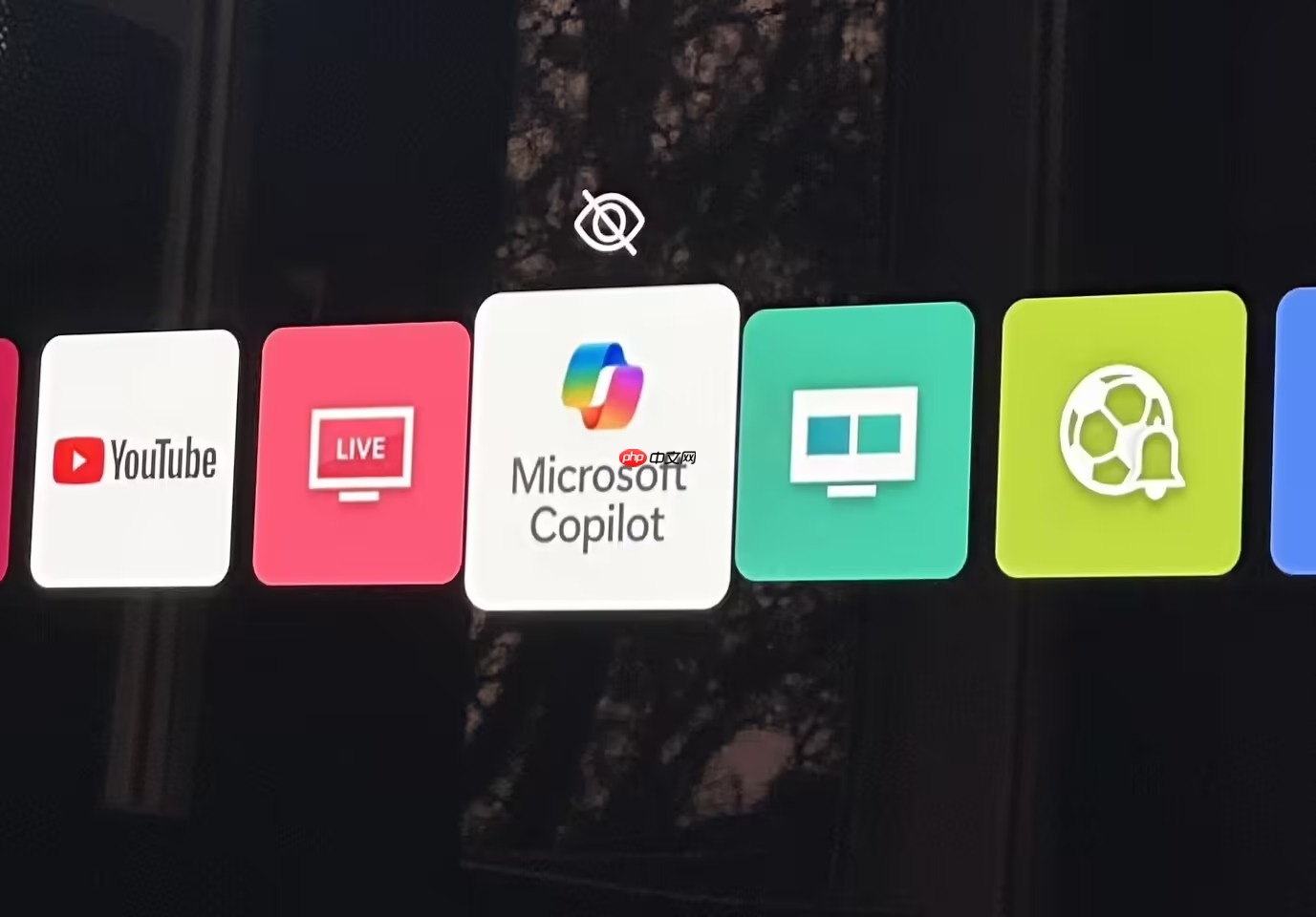 微软 Copilot AI 应用登陆 LG 电视，且无法卸载