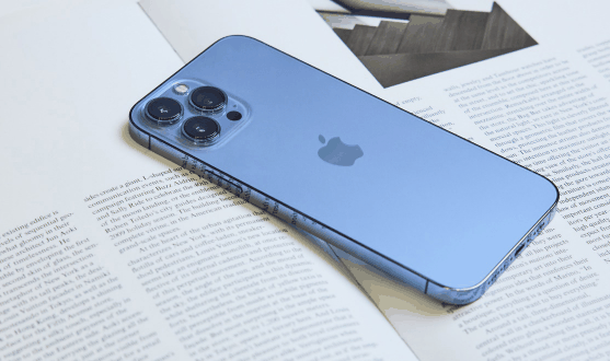 苹果15在拼多多上买可靠吗?苹果15在拼多多百亿是正品吗插图 苹果15在拼多多上买可靠吗1