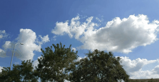 2023年9月份比8月份热吗?9月和8月比较天气有什么变化插图2 2023年9月份比8月份热吗3