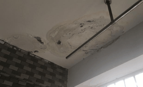楼上漏水修完了为啥还滴答水?楼上漏水修复后还可以主张赔偿吗插图2 楼上漏水修完了为啥还滴答水3