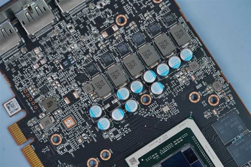 AMD RX7800XT/7700XT怎么样 AMD RX7800XT/7700XT详细评测插图16