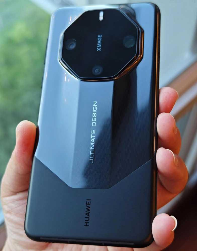 华为 Mate 60 RS 非凡大师手机开箱上手体验插图4