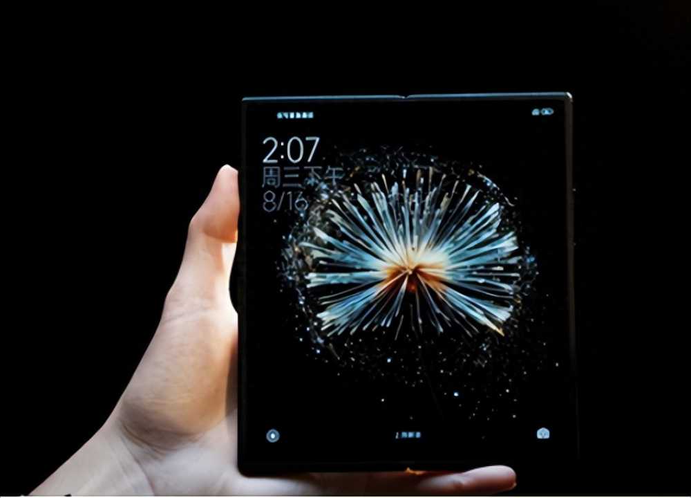 小米MIX Fold 3上手：龙骨转轴+原色好屏，打造折叠屏手机视觉盛宴