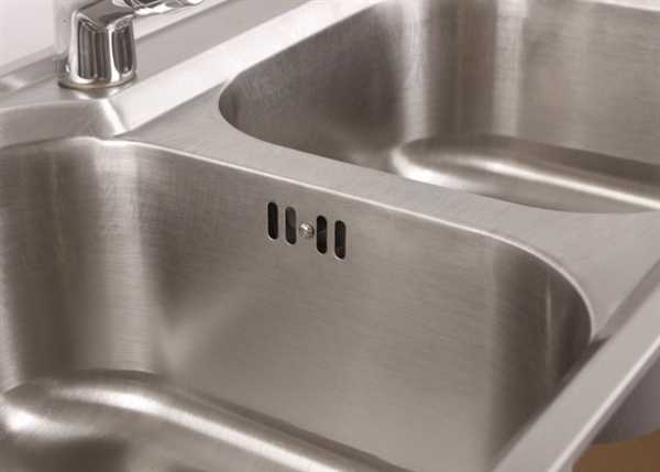 去年买了14 Pro后大悔,iPhone钛合金对比不锈钢体验插图3 iPhone钛合金对比不锈钢体验 去年买了14 Pro后大悔