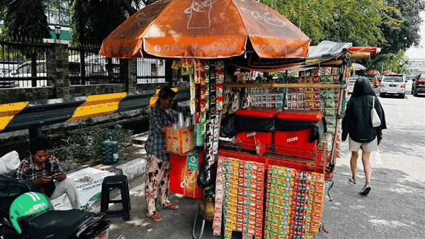 一杯酱香咖啡,又抢下了热搜第一,外国人也离酱香拿铁不远了插图21 瑞幸们再这么玩下去 外国人也离酱香拿铁不远了