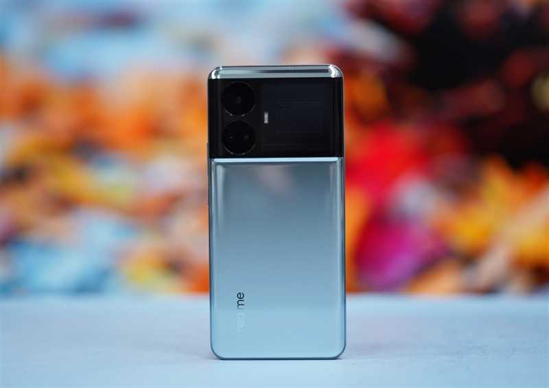 感受一块玻璃的高端质感！真我GT5评测：首创极客性能面板 让芯片调度看得见