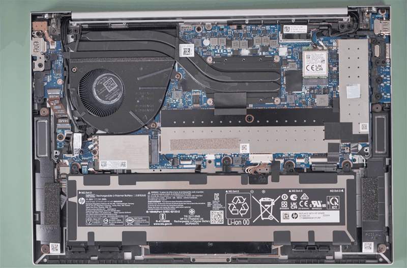 5G、AI、高性能、长续航,惠普战X 2023锐龙版评测插图11 5G、AI、高性能、长续航,惠普战X 2023锐龙版评测:依然是最值得信赖的高端商务轻薄本