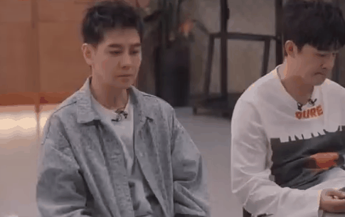 林志颖自曝特斯拉车祸后身体极差,体重只有55公斤插图2 林志颖自曝体重只有55公斤:特斯拉车祸后身体极差