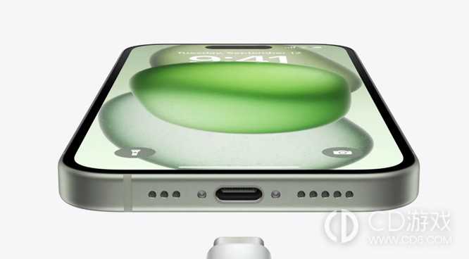 iPhone15一天充两次电算多吗_iPhone15一天充两次电伤电池吗