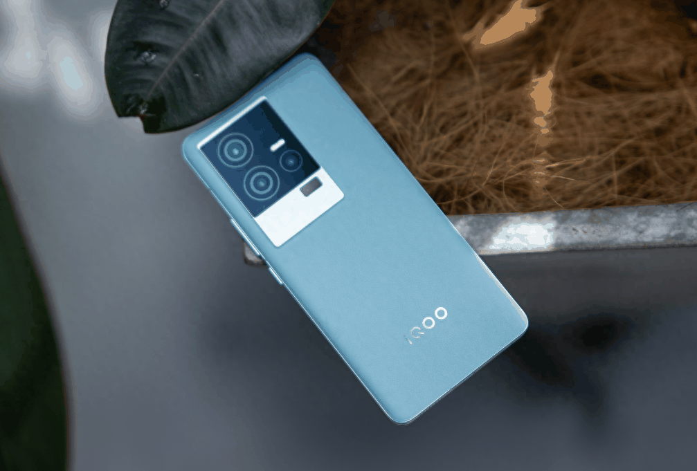 买手机不要凑活，预算高点，直接一步到位选这4款，能用五六年插图5