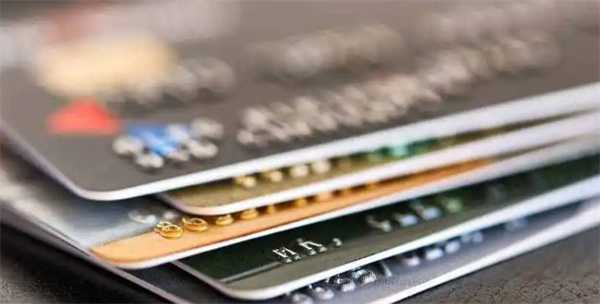 信用卡是否可以通过提前还款来减少利息 这样做划算吗