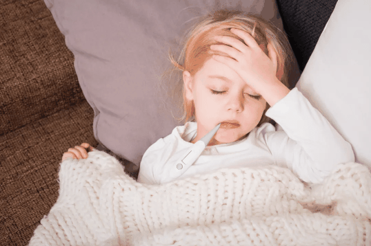 支原体肺炎发烧38度严重吗?支原体肺炎发烧38度需要吃退烧药吗