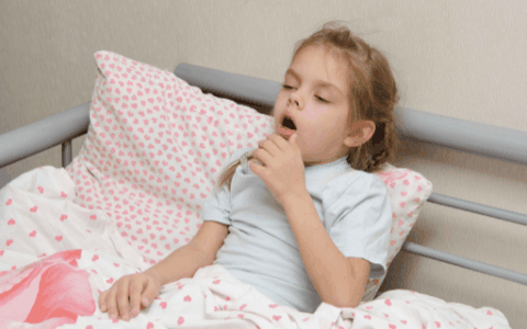 支原体肺炎咳嗽是阵发性的吗?支原体肺炎咳嗽是刺激性咳嗽吗