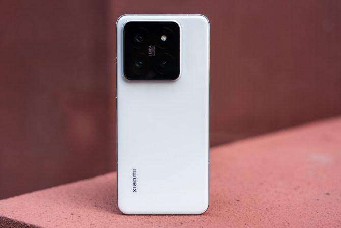 小米14系列首发评测:性能暴增功耗更低,还有三项拍照黑科技!插图1 小米14系列首发评测:性能暴增功耗更低,还有三项拍照黑科技!插图1