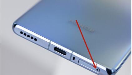 荣耀x50i+插卡方法?荣耀x50i+怎么插卡插图1