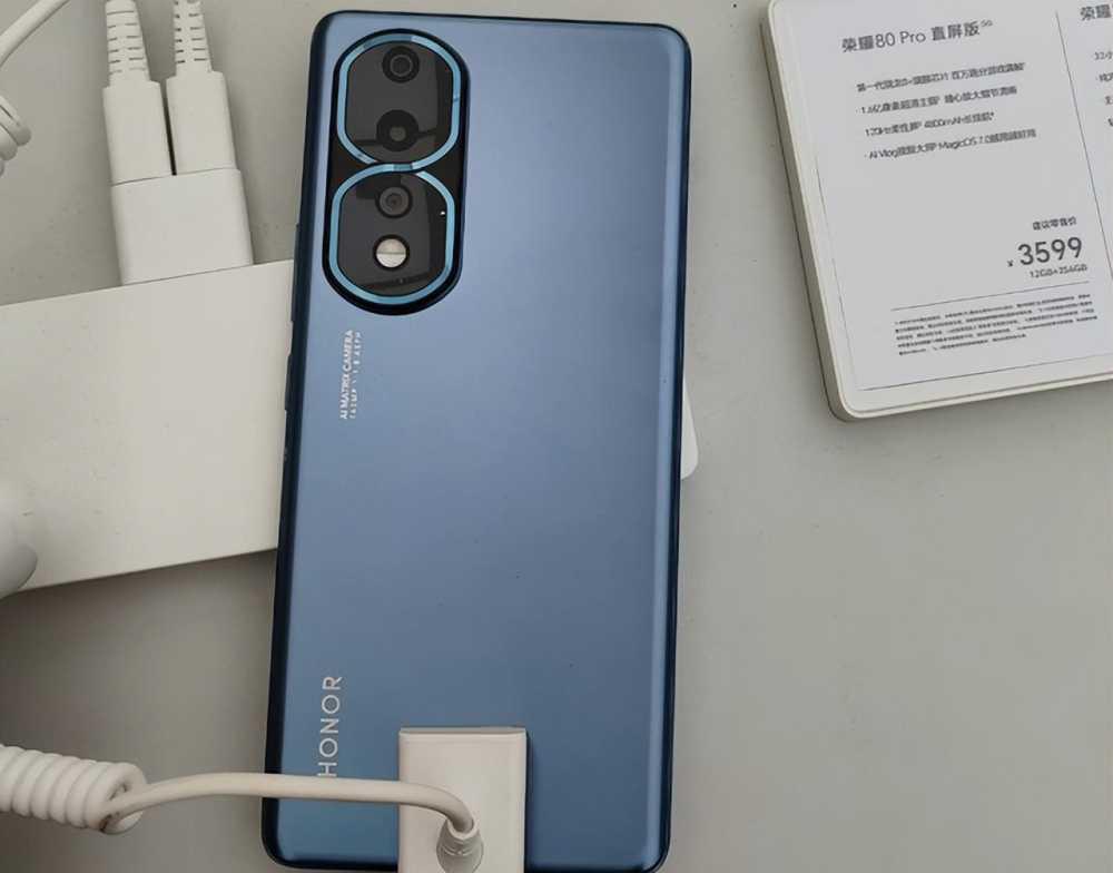 这6款手机的性能真的“越级”了，中端机的价格，旗舰机的体验插图1